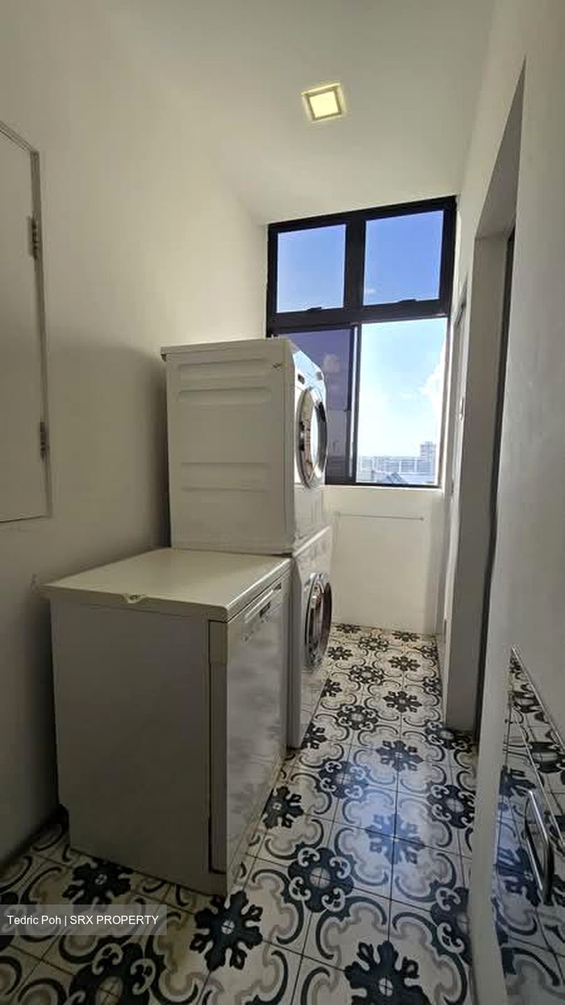 The Summit (D16), Condominium #576849341